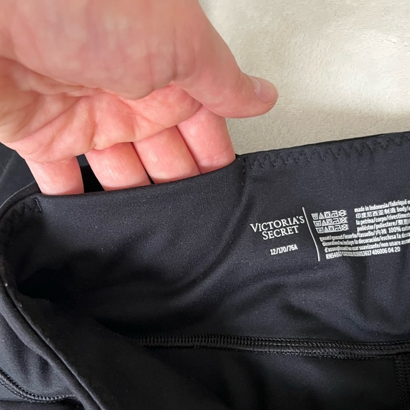 Victoria’s Secret Sexy Legging - Picture 4 of 6